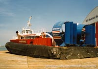 AP1-88 hovercraft promotional day by BHC -  (credit: The <a href='http://www.hovercraft-museum.org/' target='_blank'>Hovercraft Museum Trust</a>).